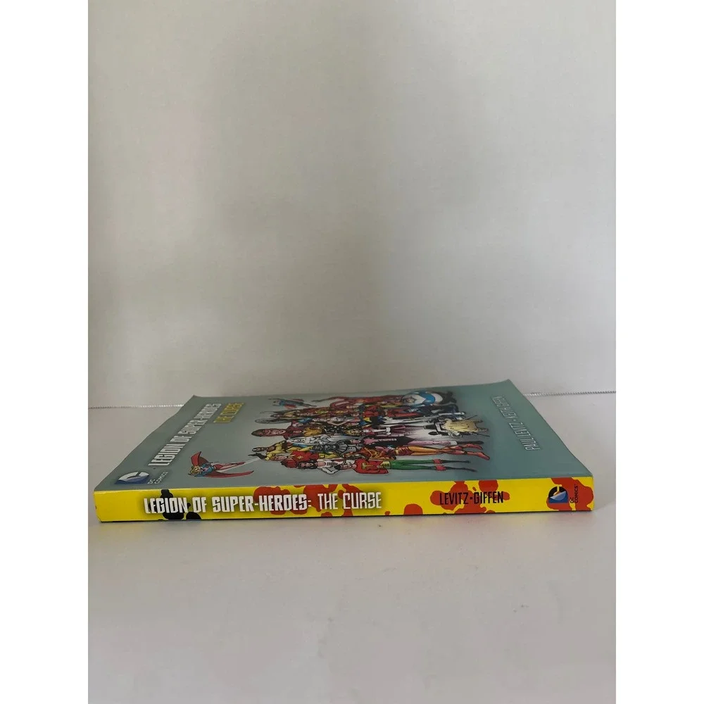 Legion of Super-Heroes: The Curse by Levitz & Giffen DC Comics 2014 TPB